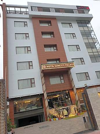 HOTEL SUNCITY PALACE