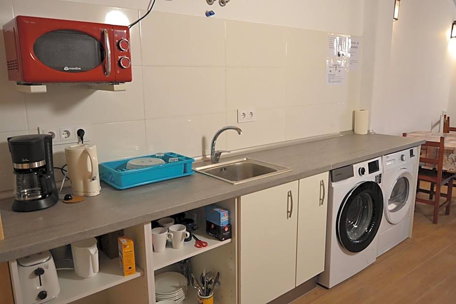 Villa de Salas Alojamientos