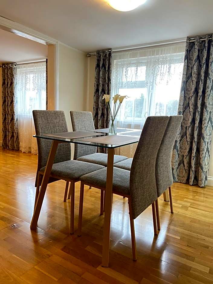 The White Lodge Hotel