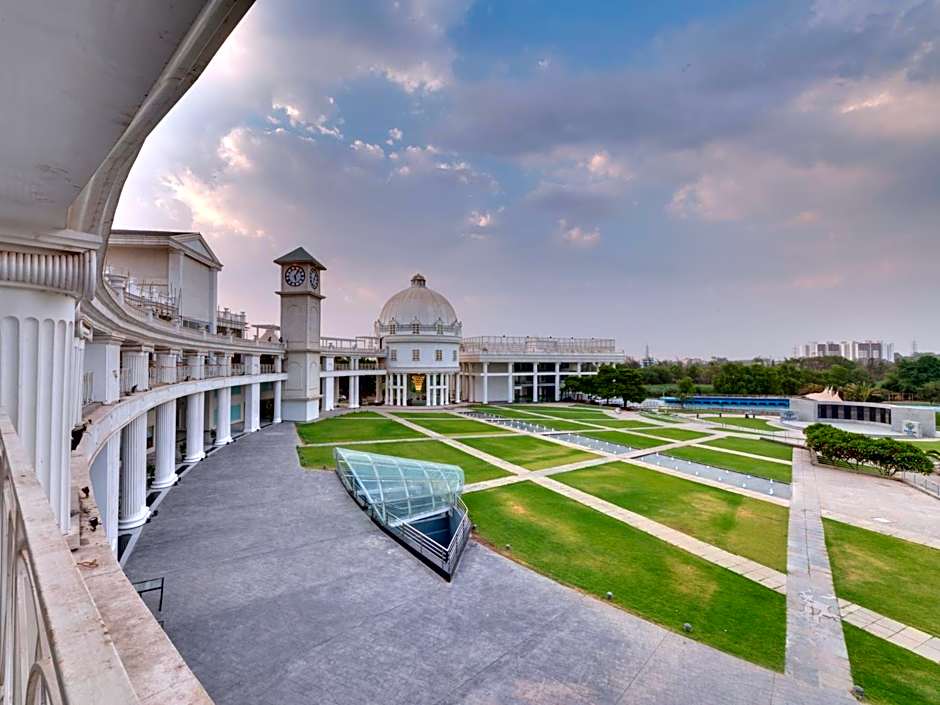 Amanora The Fern Hotels & Club