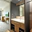 Mitsui Garden Hotel Kashiwa-no-ha Park Side - Chiba