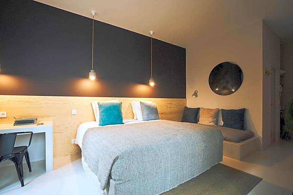 Latroupe Hotel Jardin Secret
