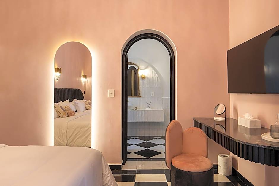 HOLT Hotel De Mi Independencia Double Queen Room
