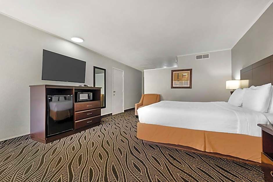 Best Western Red Carpet Inn