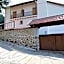 Hotel Cinco Castanos