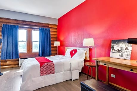 Queen Bed Accessible