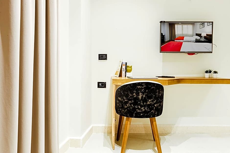 NewCity Hotel & Suites