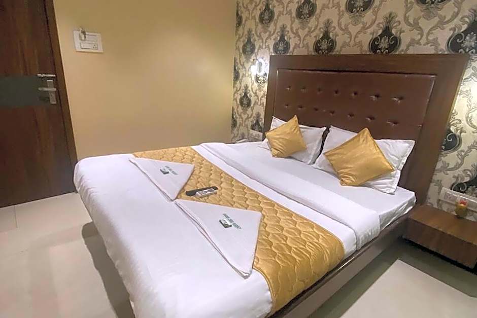 Garden Creek Residency