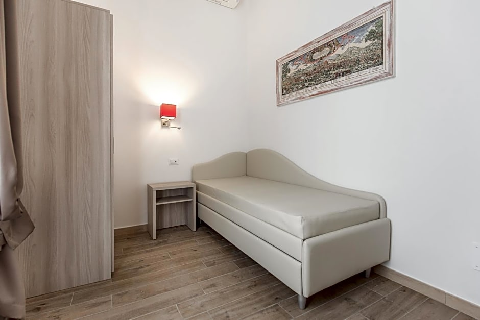 Apollo Guest House