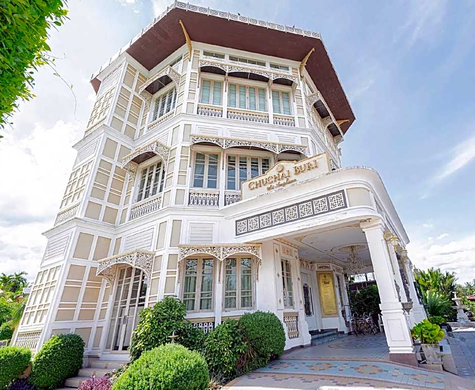 Chuchaiburi Sri Amphawa