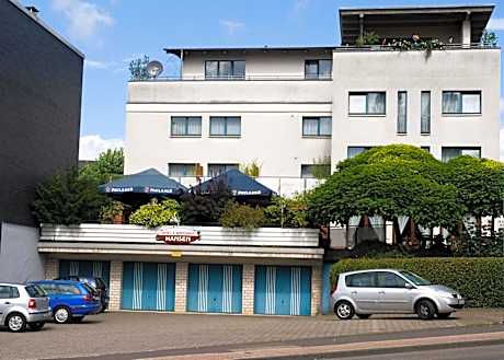 Hotel & Wirtshaus Hansen