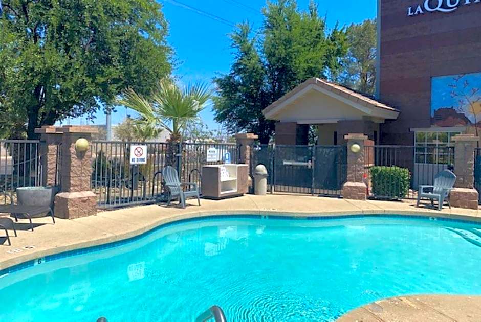 La Quinta Inn & Suites by Wyndham Tempe University / Phoenix