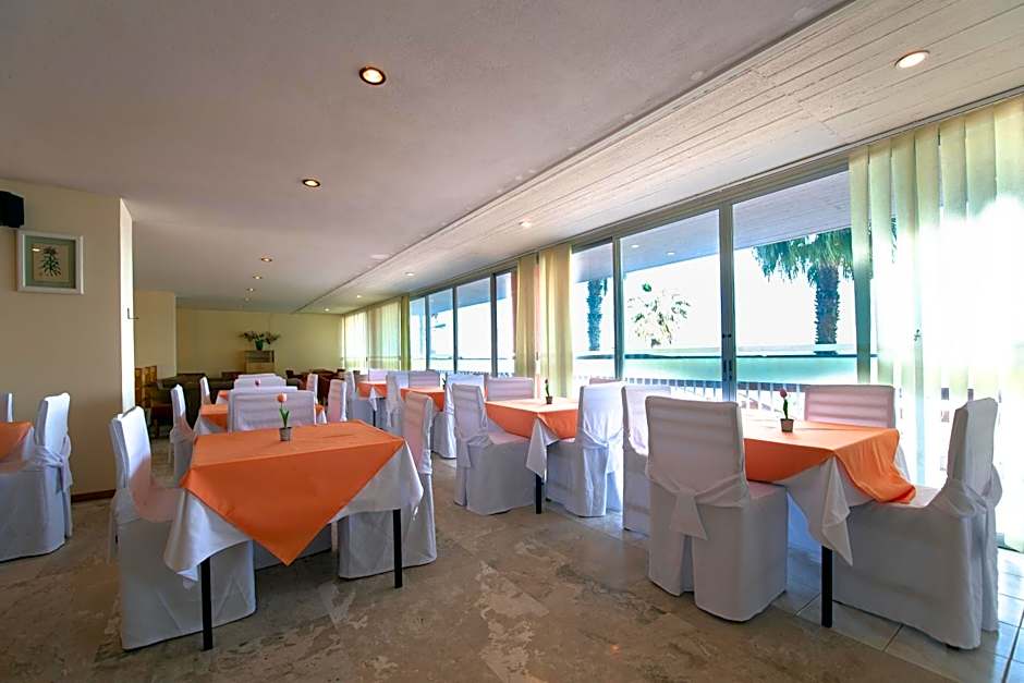 Avra Hotel