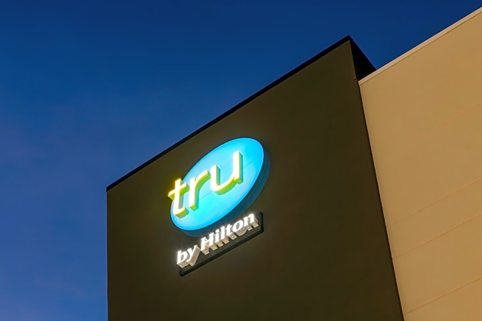 Tru By Hilton Omaha I 80 At 72Nd Street, Ne
