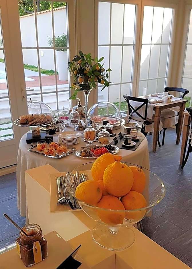 Lemon House