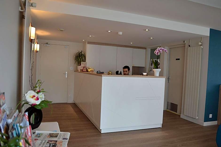 Brit Hotel Les Alizes