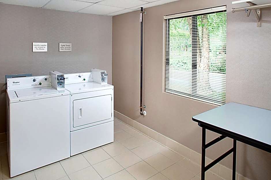 Courtyard by Marriott Durham Near Duke University/Downtown