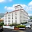 OYO Sasebo Palace Hotel