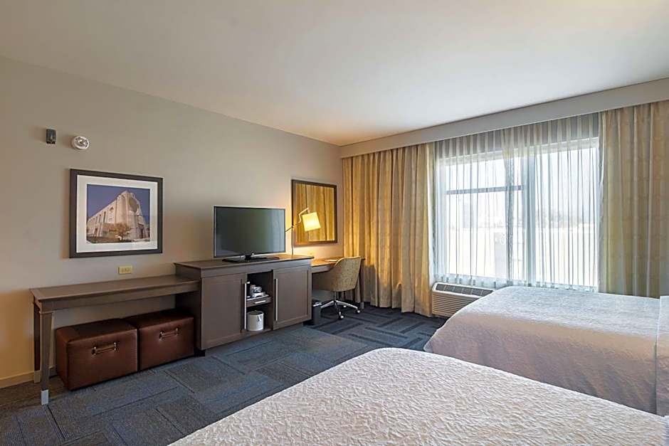 Hampton Inn By Hilton Chicago North-Loyola Station, Il