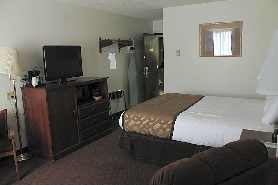 Lone Tree Inn