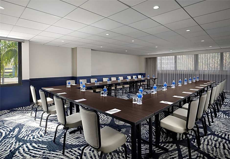 Sonesta Los Angeles Airport LAX