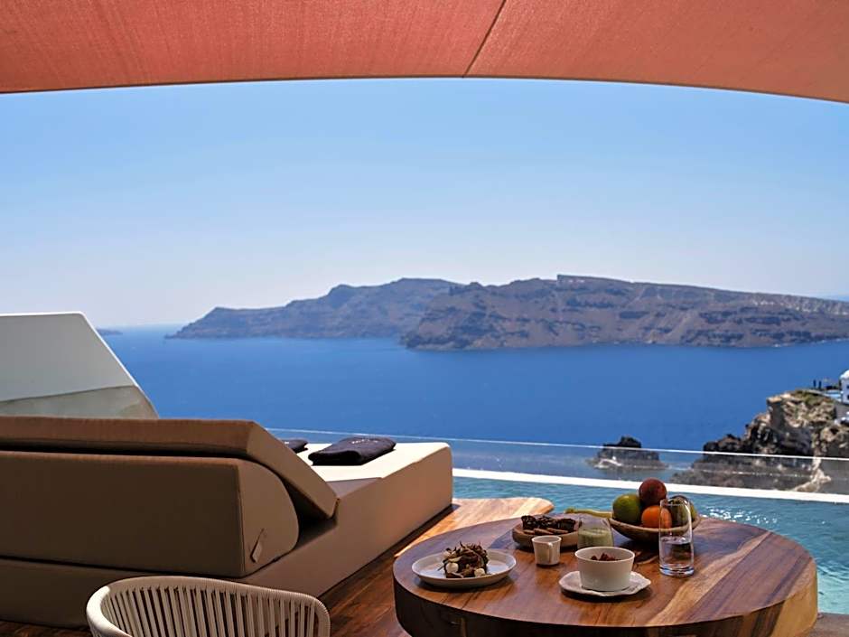 Andronis Luxury Suites
