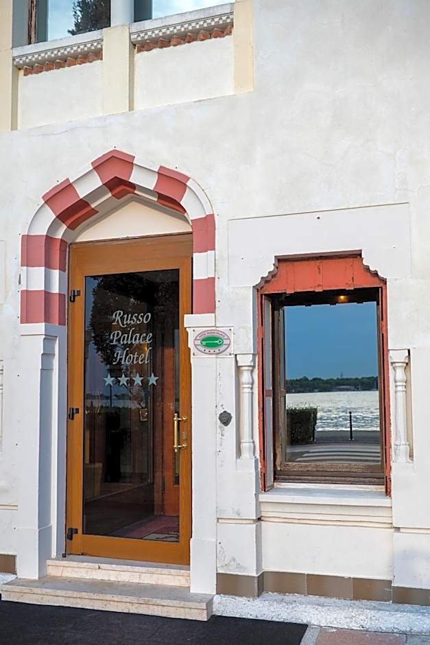 Hotel Russo Palace