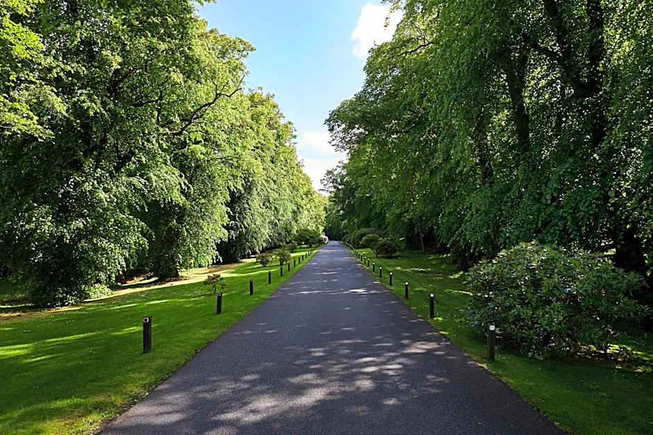 Macdonald Houstoun House