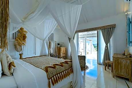 Suite with Private Pool