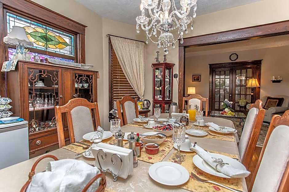 Ambiance By The Falls B&B