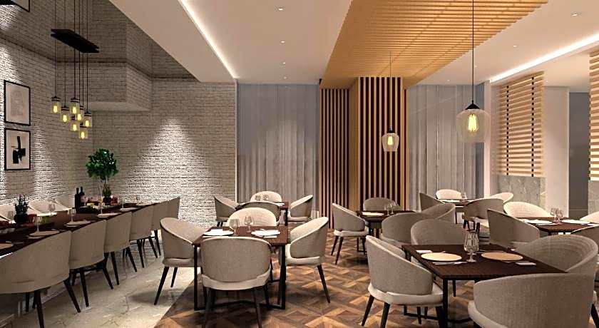 Radisson Lucknow City Center