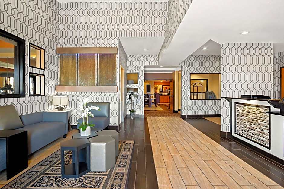 Best Western Plus Rockwall Inn & Suites