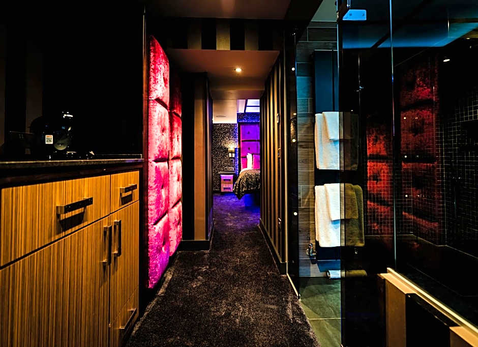 Church Suites by The Cranleigh Boutique