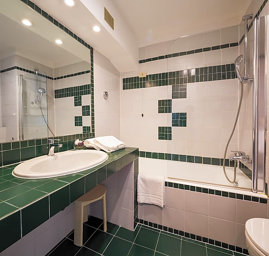 Hotel Blaise & Francis