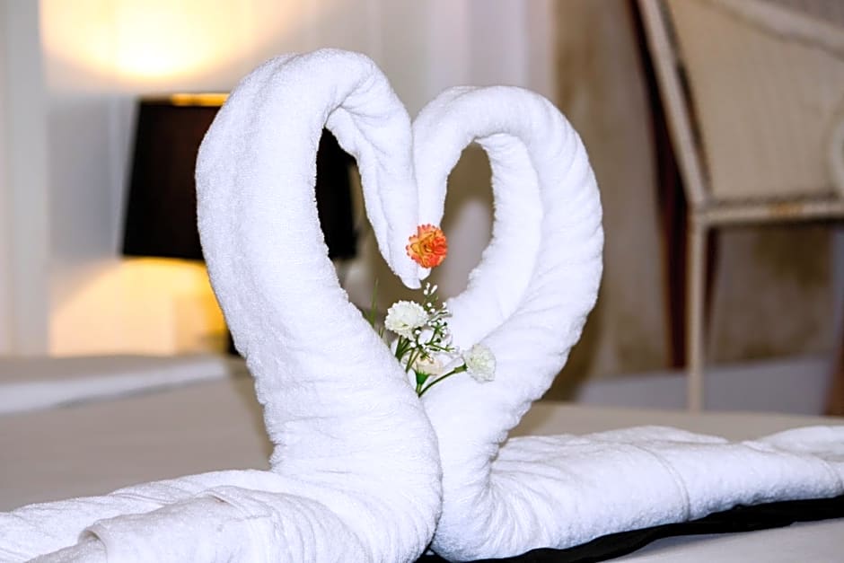 Sharaya Boutique Complex