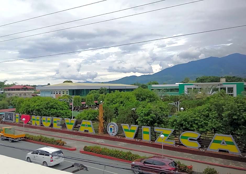 RedDoorz @ Capitol View MC Inn Nueva Vizacaya