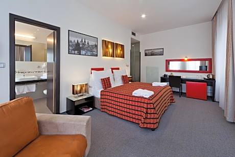 Suite with City View