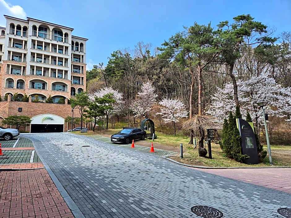 Hotel Thesoom Forest