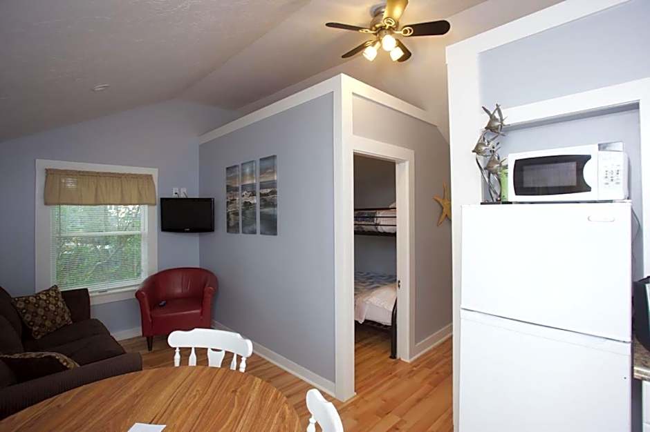Photo 1 of 5 of 2 Bedroom Cottage