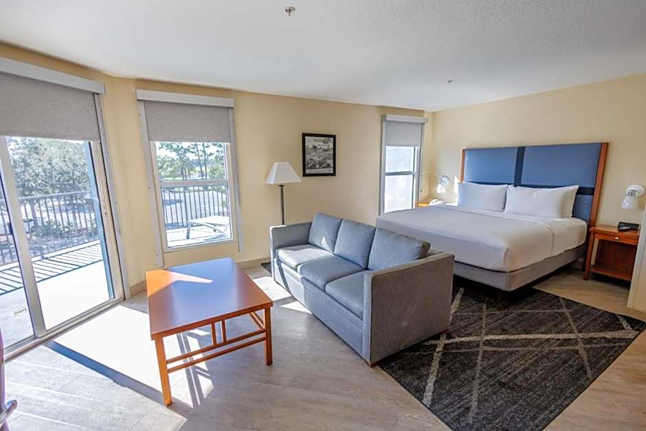 SEVEN Sebring Raceway Hotel