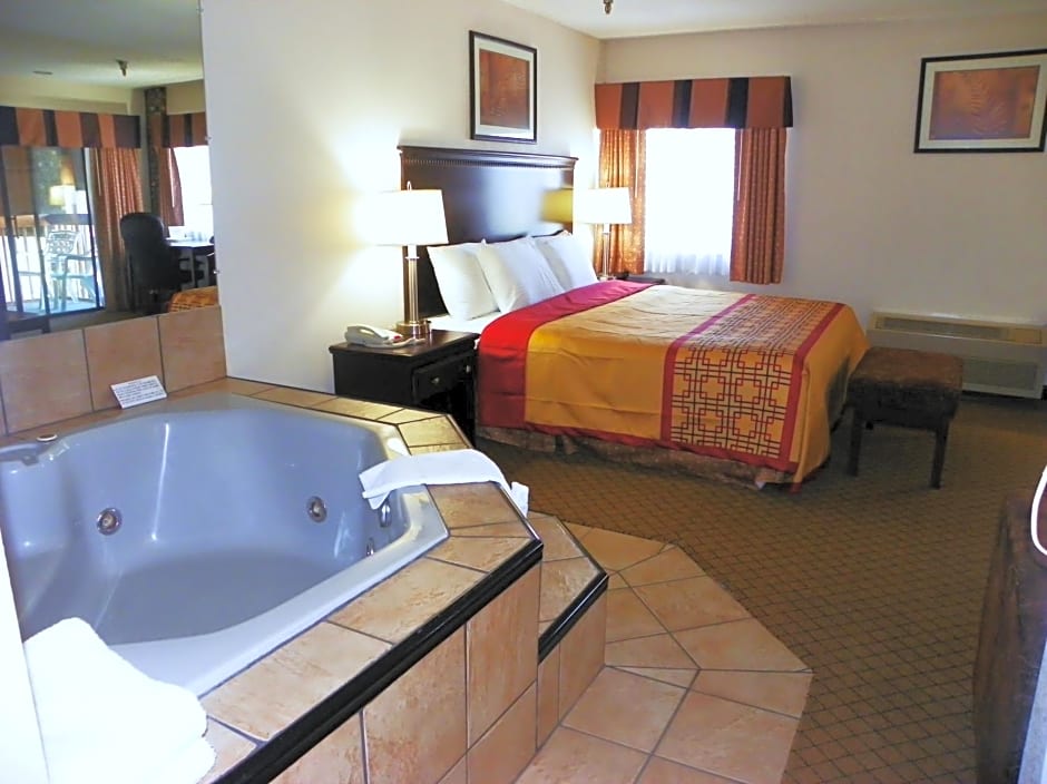Royalton Inn & Suites Upper Sandusky