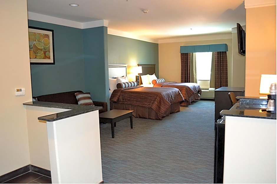 Red River Inn And Suites