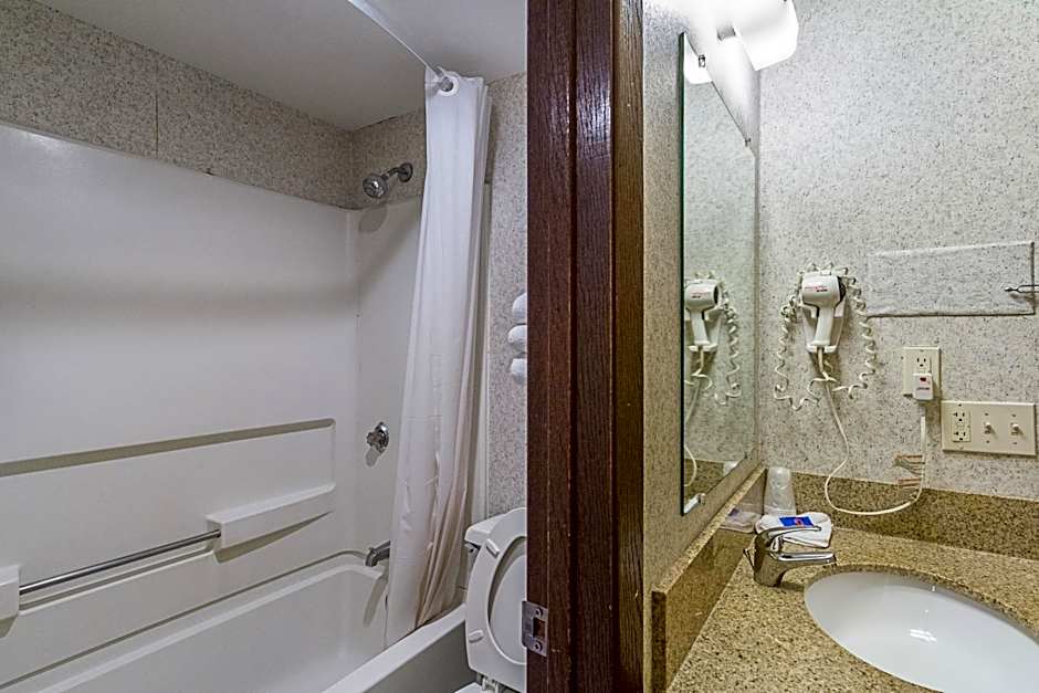 Rodeway Inn