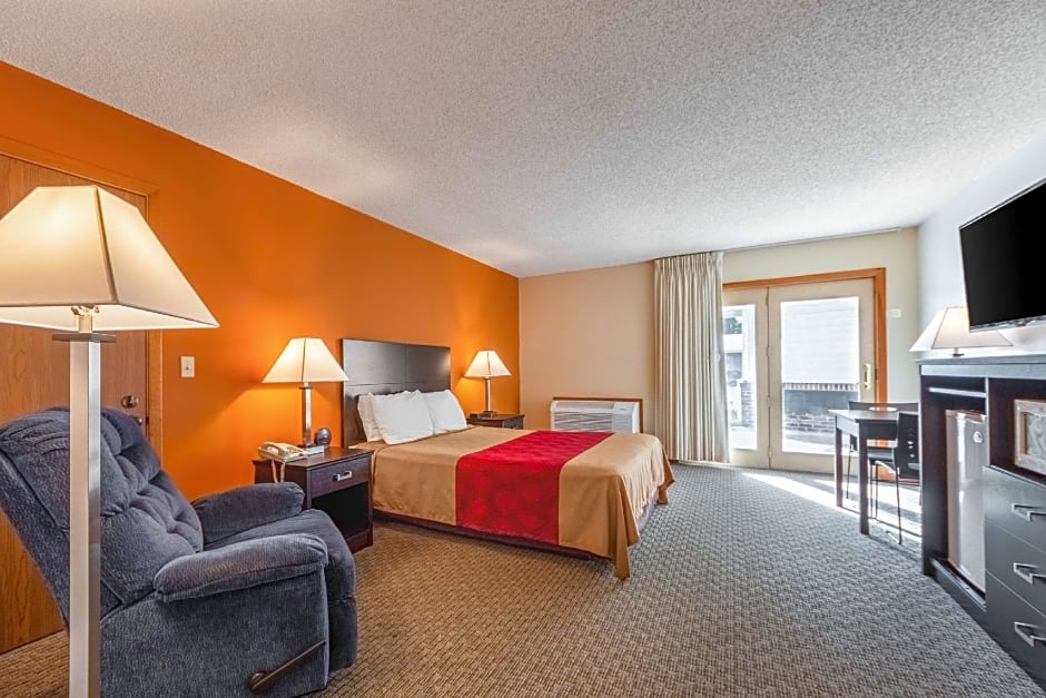 Econo Lodge Lakeshore