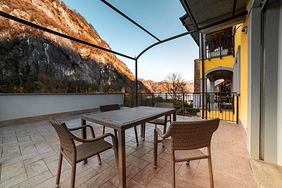 Yachting Residence - Private Dock, Lake Access & SPA