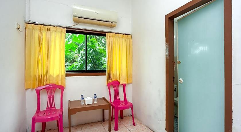 RedDoorz @ Jalan Jendral Sudirman Jambi 2