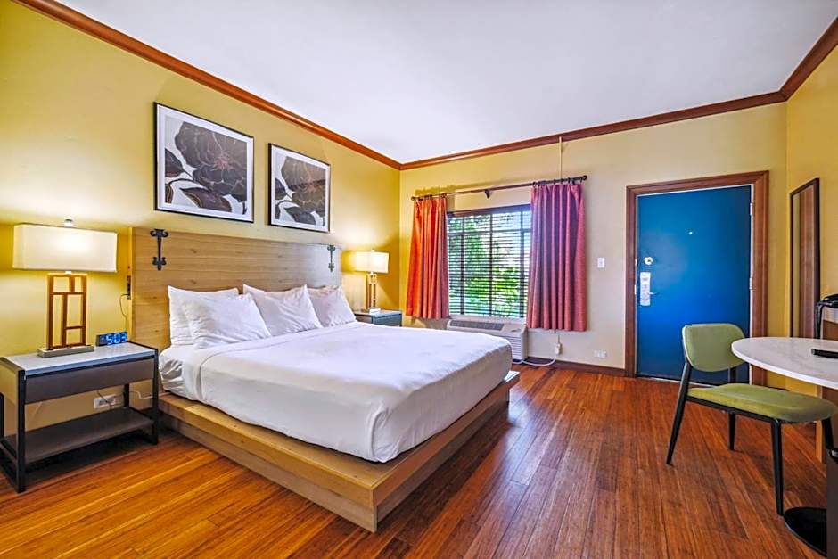 Inn Marin and Suites, an Ascend Collection Hotel