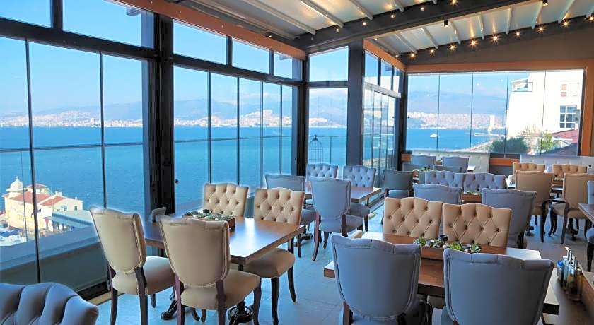 Pasaport Pier Hotel