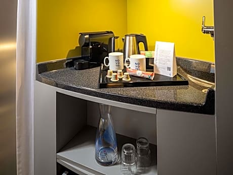 Business Junior King Suite