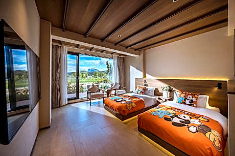 Rezen Minyoun Retreat Lugu Lake